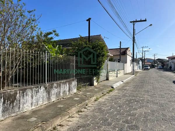 Lote/Terreno em Laguna - Magalhães