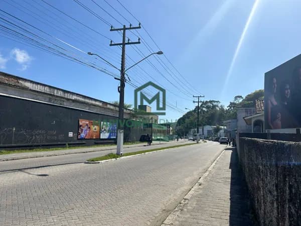 Lote/Terreno em Laguna - Centro
