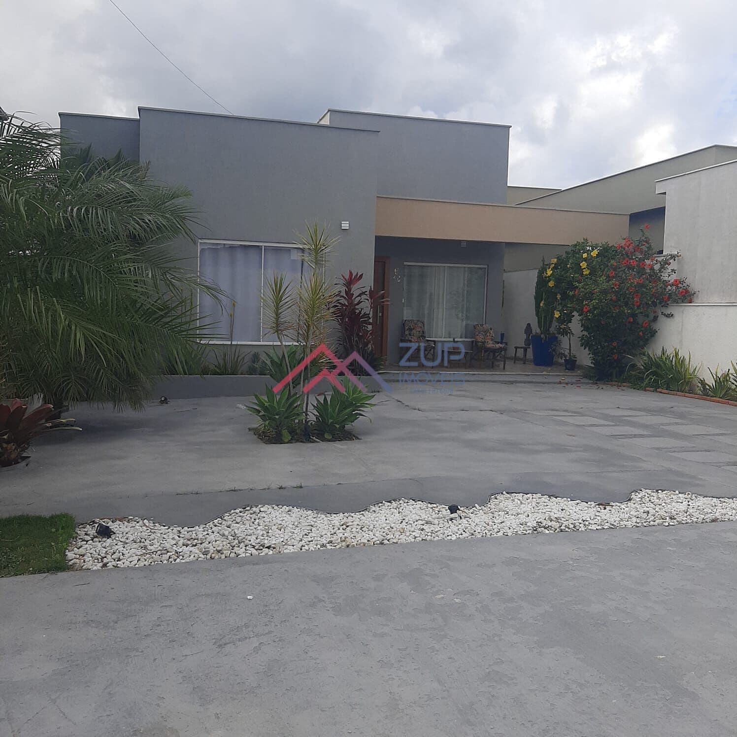Casa Alto Padrão à venda no Condomínio Blue Garden, São Pedro da Aldeia-RJ