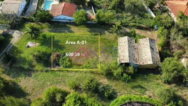 Terreno à venda no bairro Praia do Sudoeste, São Pedro da Aldeia-RJ