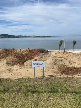 Terreno em Condomínio em Nova São Pedro, São Pedro da Aldeia/RJ
