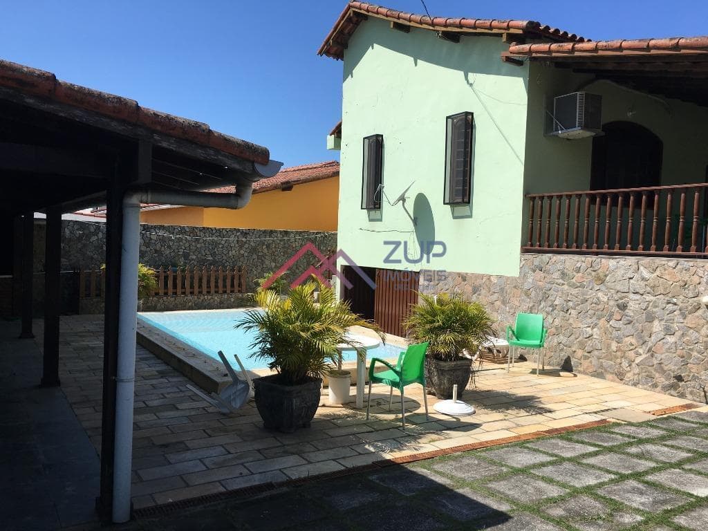 Duplex à venda no Centro, São Pedro da Aldeia-RJ