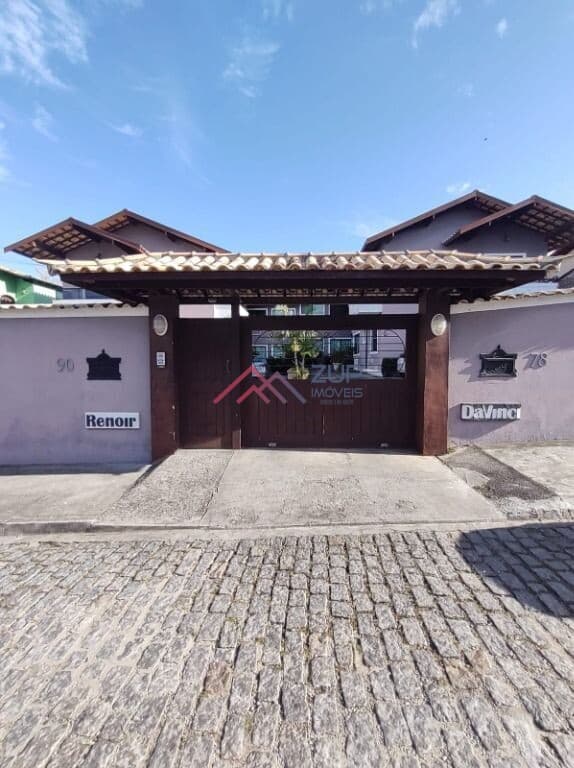 Apartamento em São Pedro da Aldeia - Centro