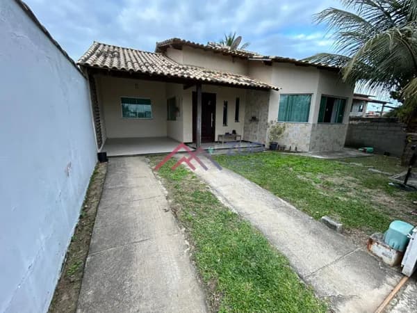 Casa à venda no Bairro Recanto do Sol, São Pedro da Aldeia-RJ
