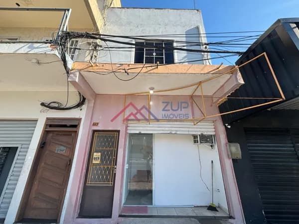 Prédio Comercial à venda no Bairro Estação, São Pedro da Aldeia- RJ