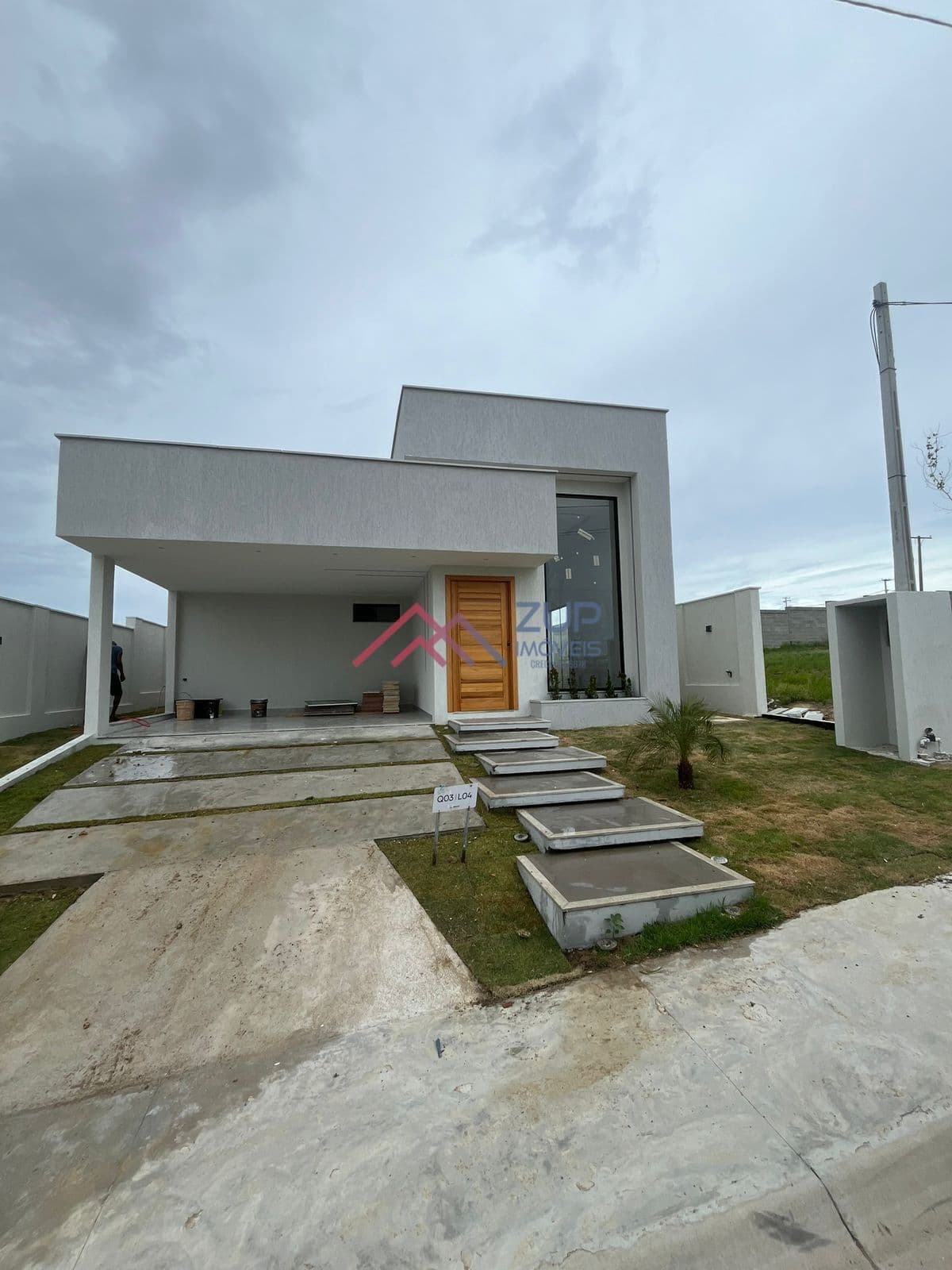 Casa na orla da lagoa no condomínio Viverde 2