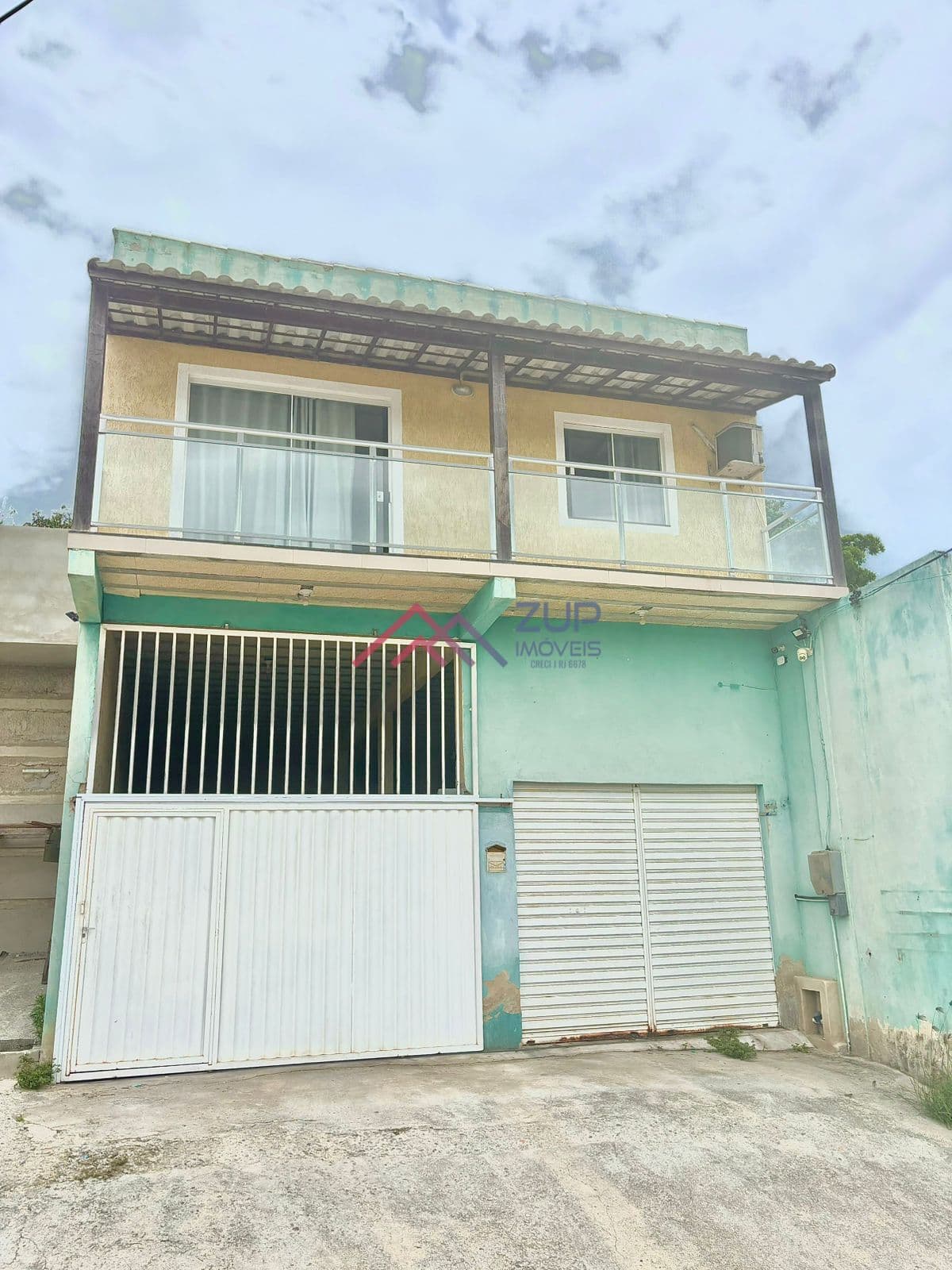 Casa Padrão à venda no Bairro São João