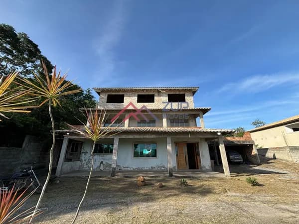 Casa à venda no Bairro Rua do Fogo, São Pedro da Aldeia-RJ