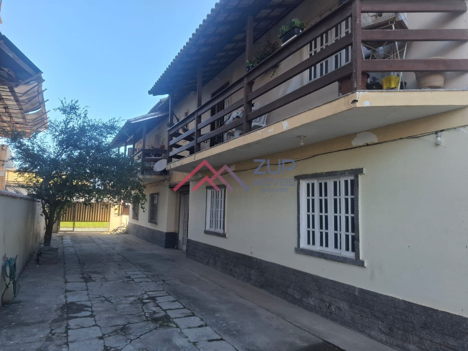 Apartamento à venda no bairro Nova São Pedro, São Pedro da Aldeia-RJ