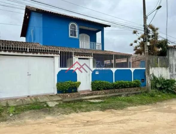 Casa à venda no Bairro Porto da Aldeia, São Pedro da Aldeia-RJ