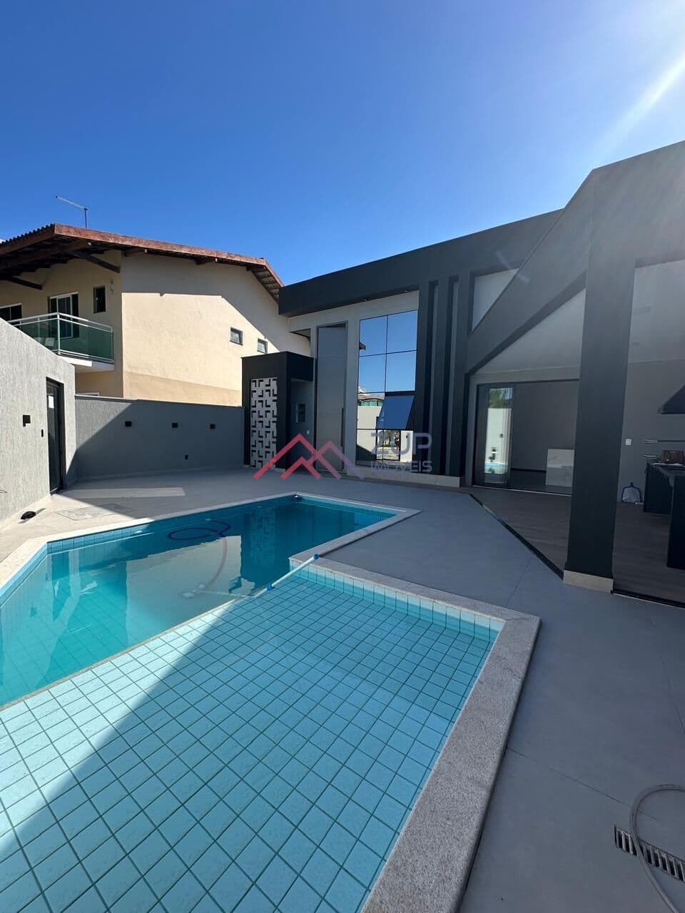 Casa 03 Quartos - Alto Padrão em Nova São Pedro, São Pedro da Aldeia/RJ