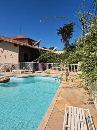 Casa à venda noCondomínio Orla Azul