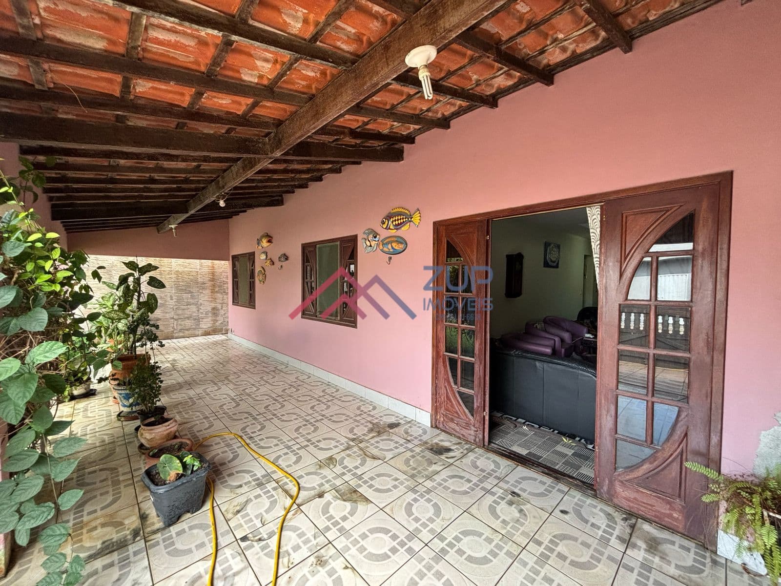 Casa à venda no Condomínio Olga Diuana