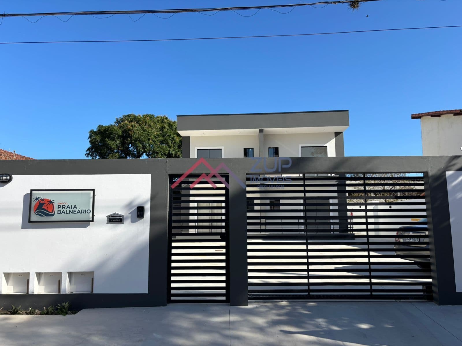 Apartamento à venda no Bairro Balneário, São Pedro da Aldeia-RJ