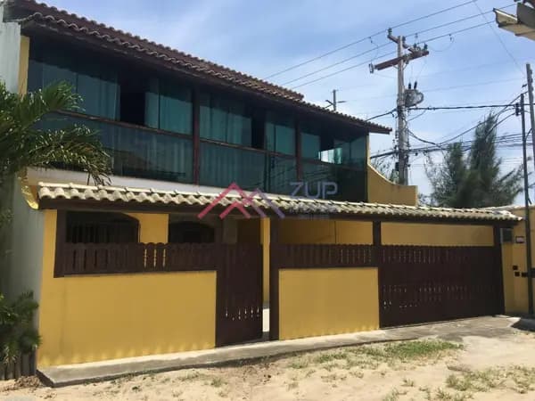 Casa Duplex com 200m² para locação, Cabo Frio/RJ