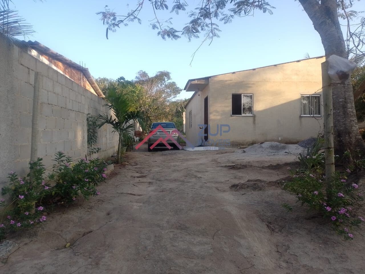 Casa Padrão à venda no Bairro Jardim das Acácias, São Pedro da Aldeia- RJ