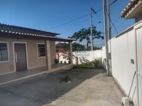 Casa à venda no Bairro Jardim das Acácias