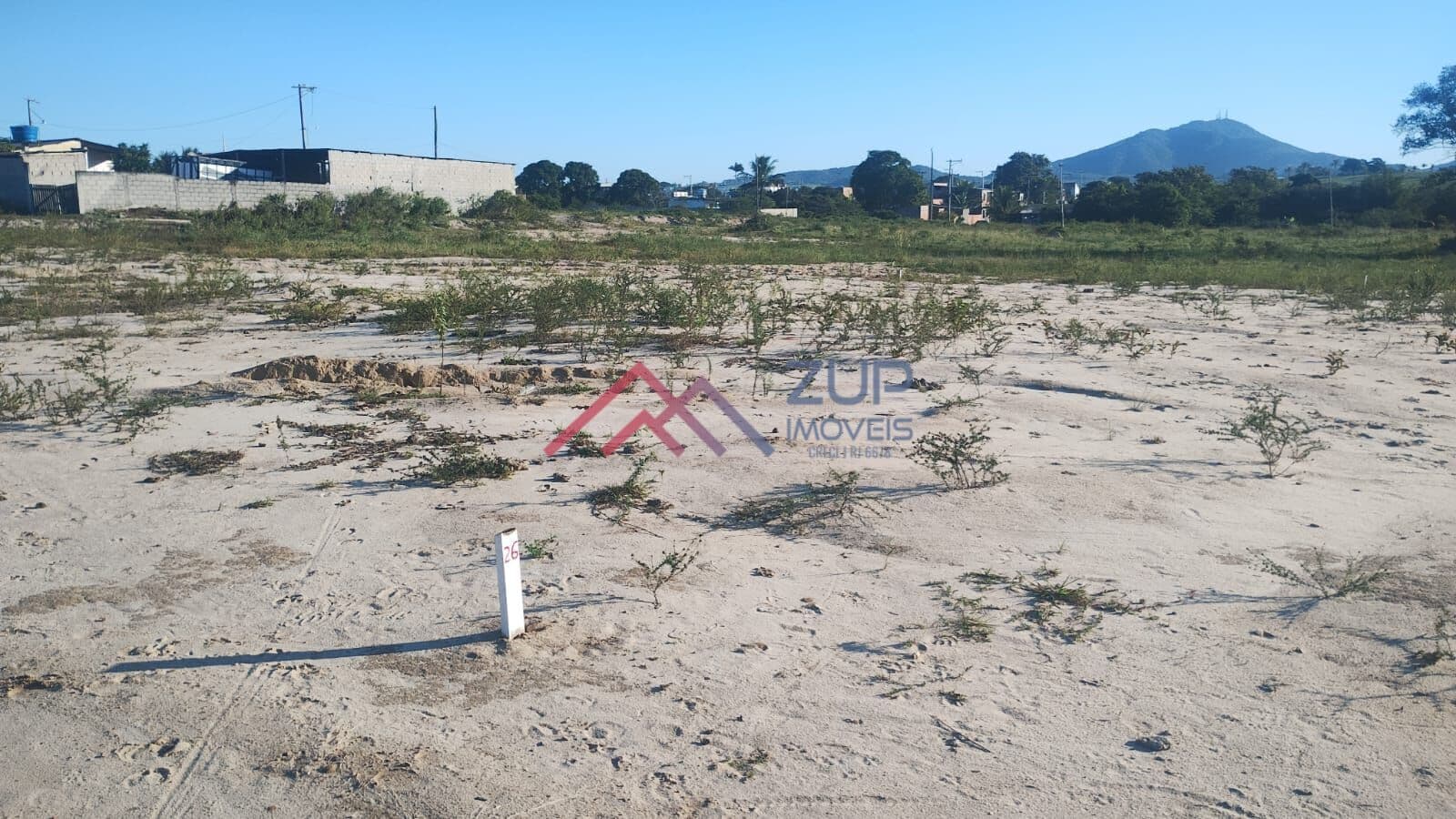 Terreno à venda no Condomínio Horizontal Morada dos Pinheiros, São Pedro da Aldeia-RJ