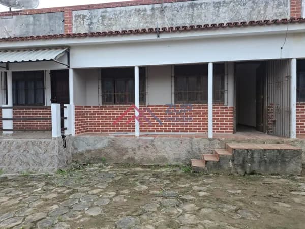 Casa à venda no bairro Porto da Aldeia, São Pedro da Aldeia-RJ