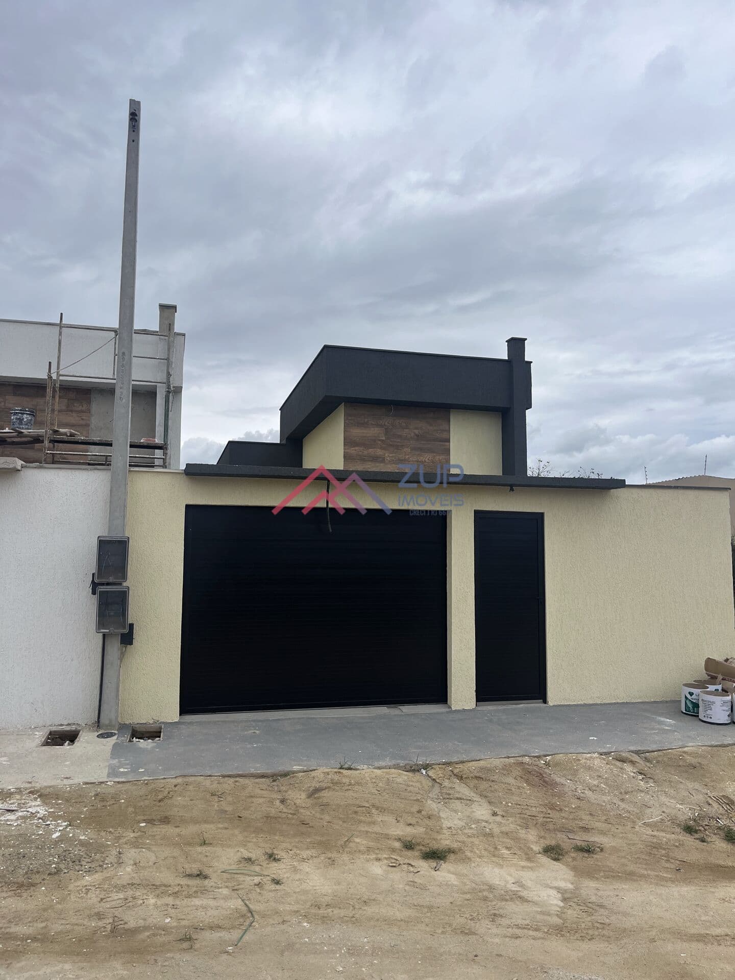 Casa à venda no bairro Recanto do Sol, São Pedro da Aldeia-RJ