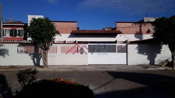 Kitnet à venda no Bairro Portinho, Cabo Frio-RJ