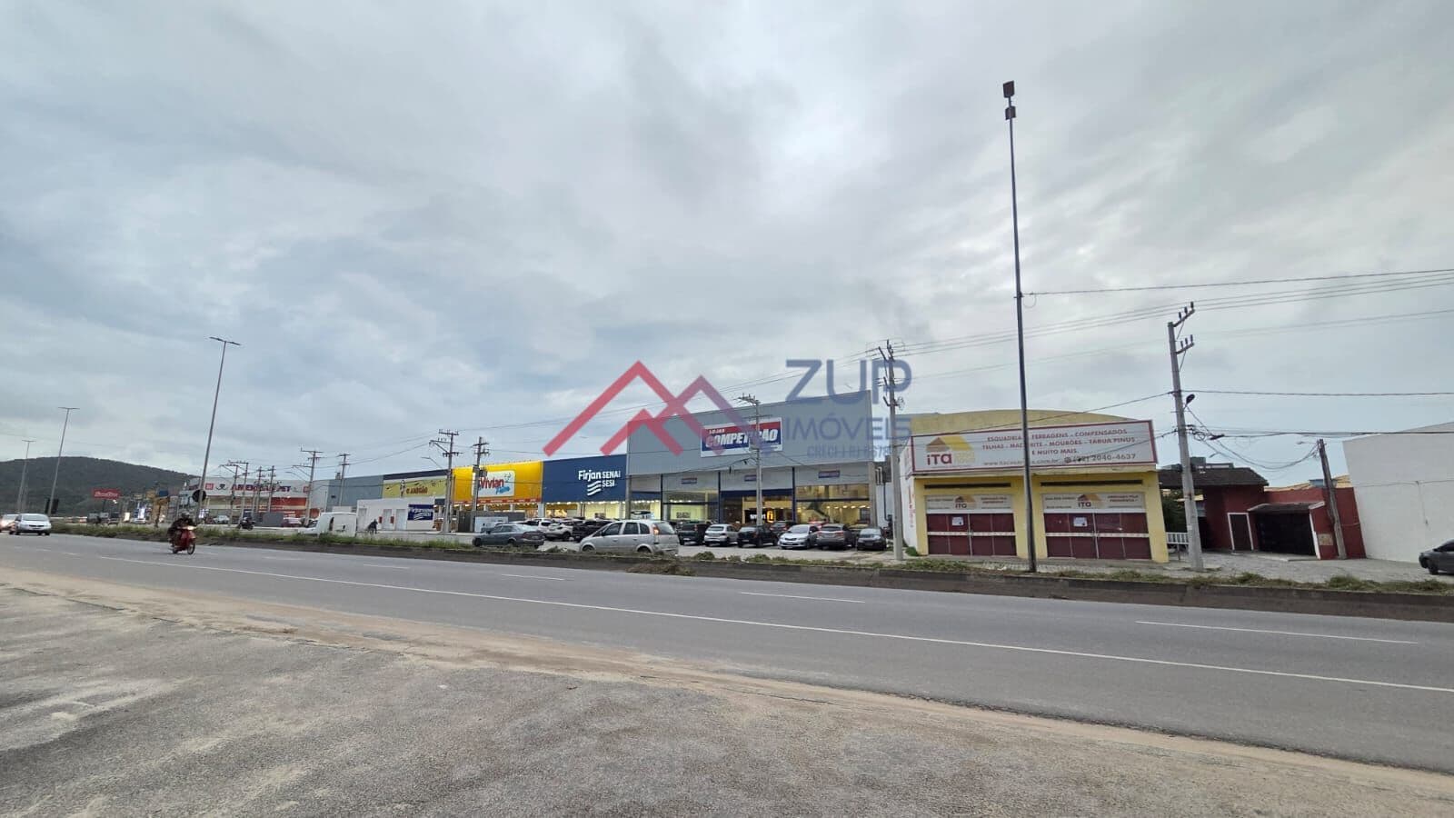 Loja para locação no Bairro Nova São Pedro, São Pedro da Aldeia-RJ