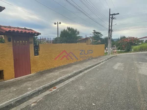 Casa à venda no Bairro Estação, São Pedro da Aldeia-RJ