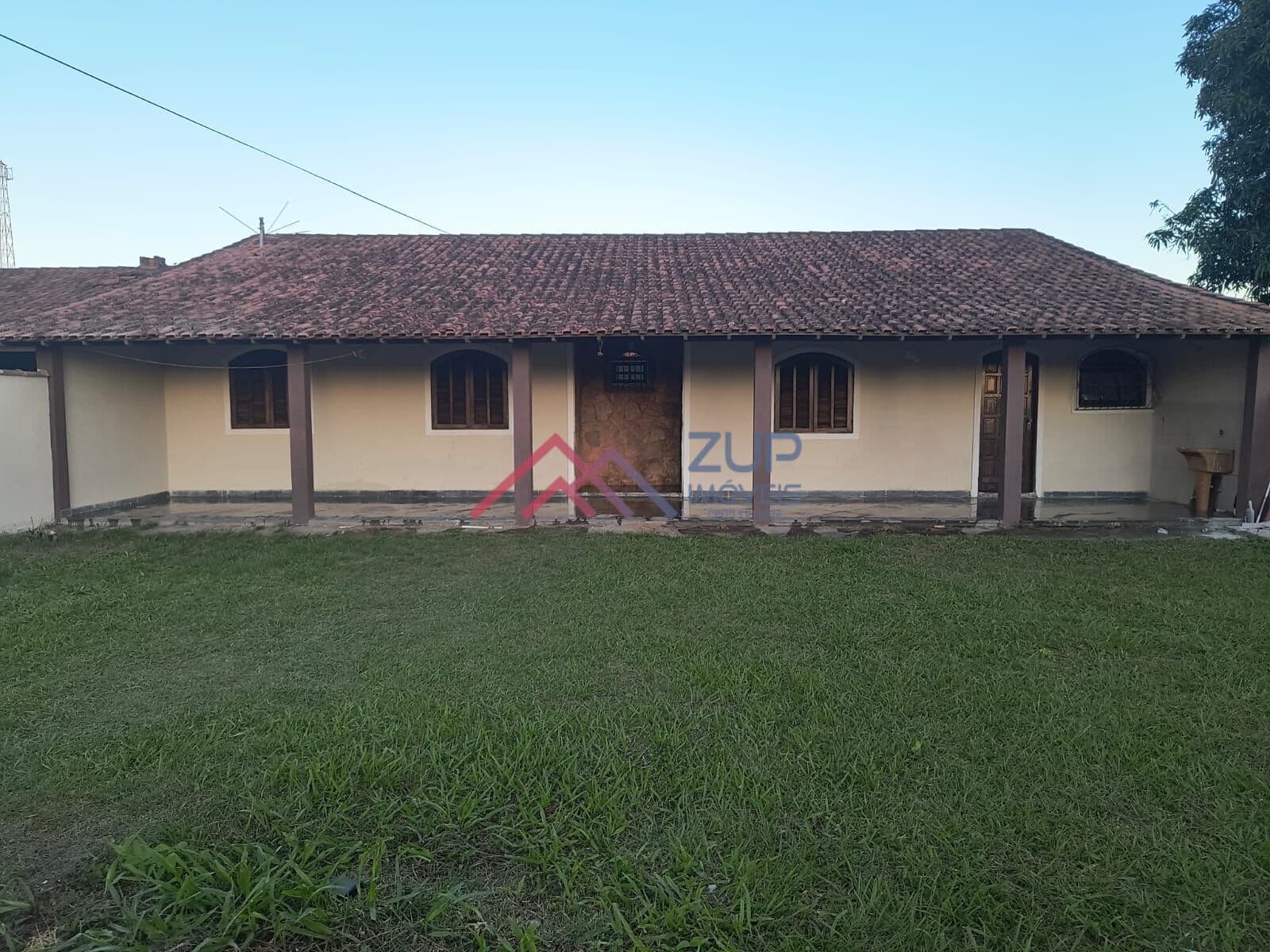 Casa à venda no Bairro Jardim das Acácias, São Pedro da Aldeia-RJ