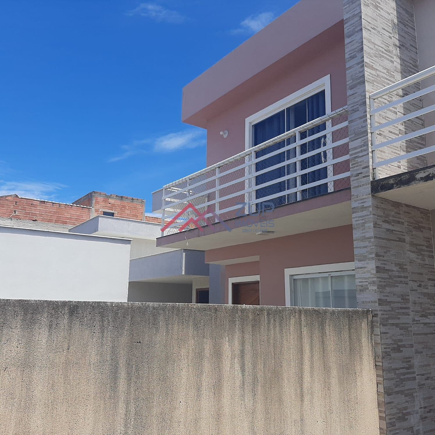 Casa Duplex no Bairro Nova São Pedro, São Pedro da Aldeia - RJ