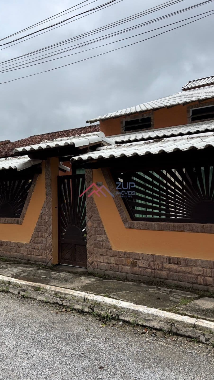 Casa à venda no Condomínio Casamares