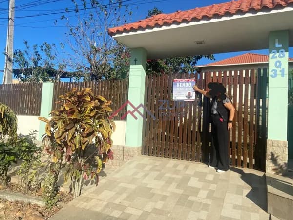 Casa Padrão no Bairro Balneário São Pedro, São Pedro da Aldeia - RJ