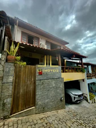 CASA DUPLEX - 4/4 COM SUÍTE - 154M² - 01 VAGA - ITAPUÃ