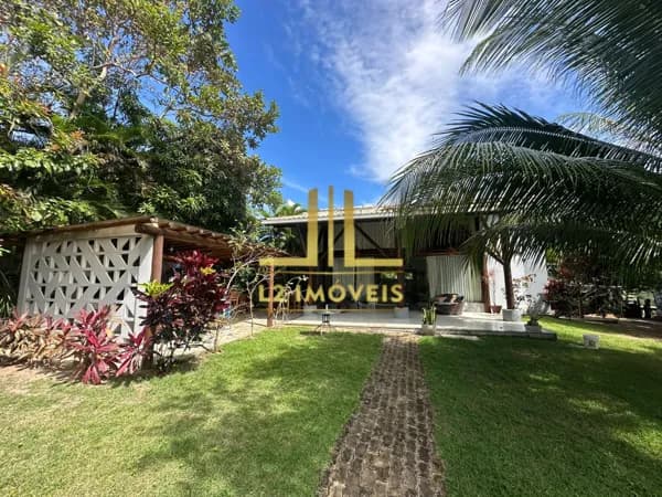CASA LUXUOSA - 4 QUARTOS SENDO 3 SUÍTES - BUSCA VIDA