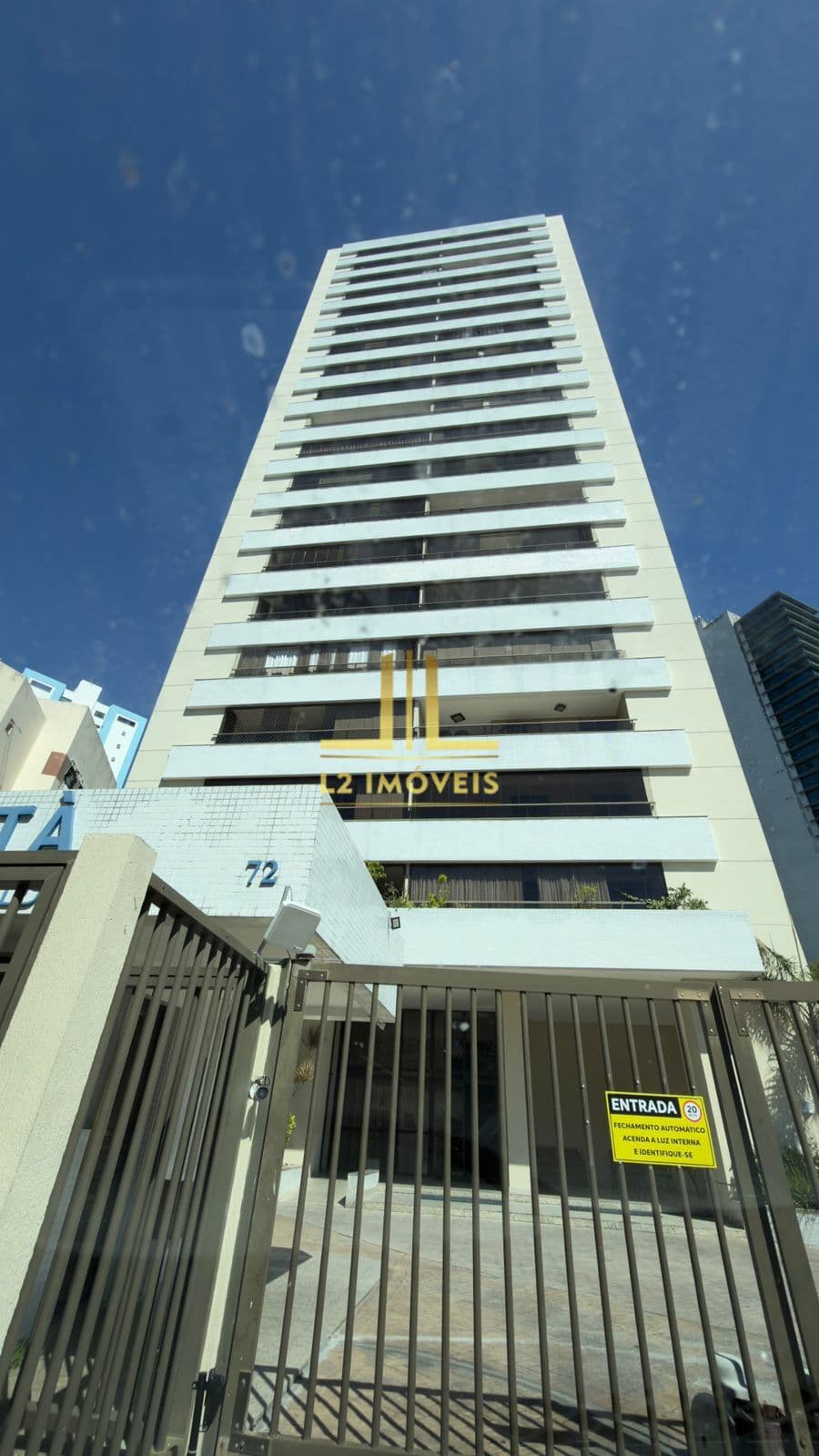 APARTAMENTO - 2/4 SENDO 1 SUÍTE - 67M² - 02 VAGAS - FEDERAÇÃO