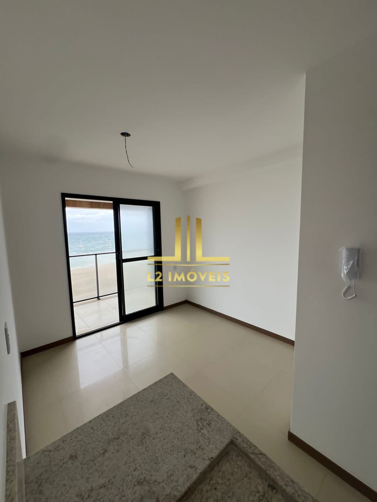 STUDIO - 20M² - FRENTE MAR - PITUBA