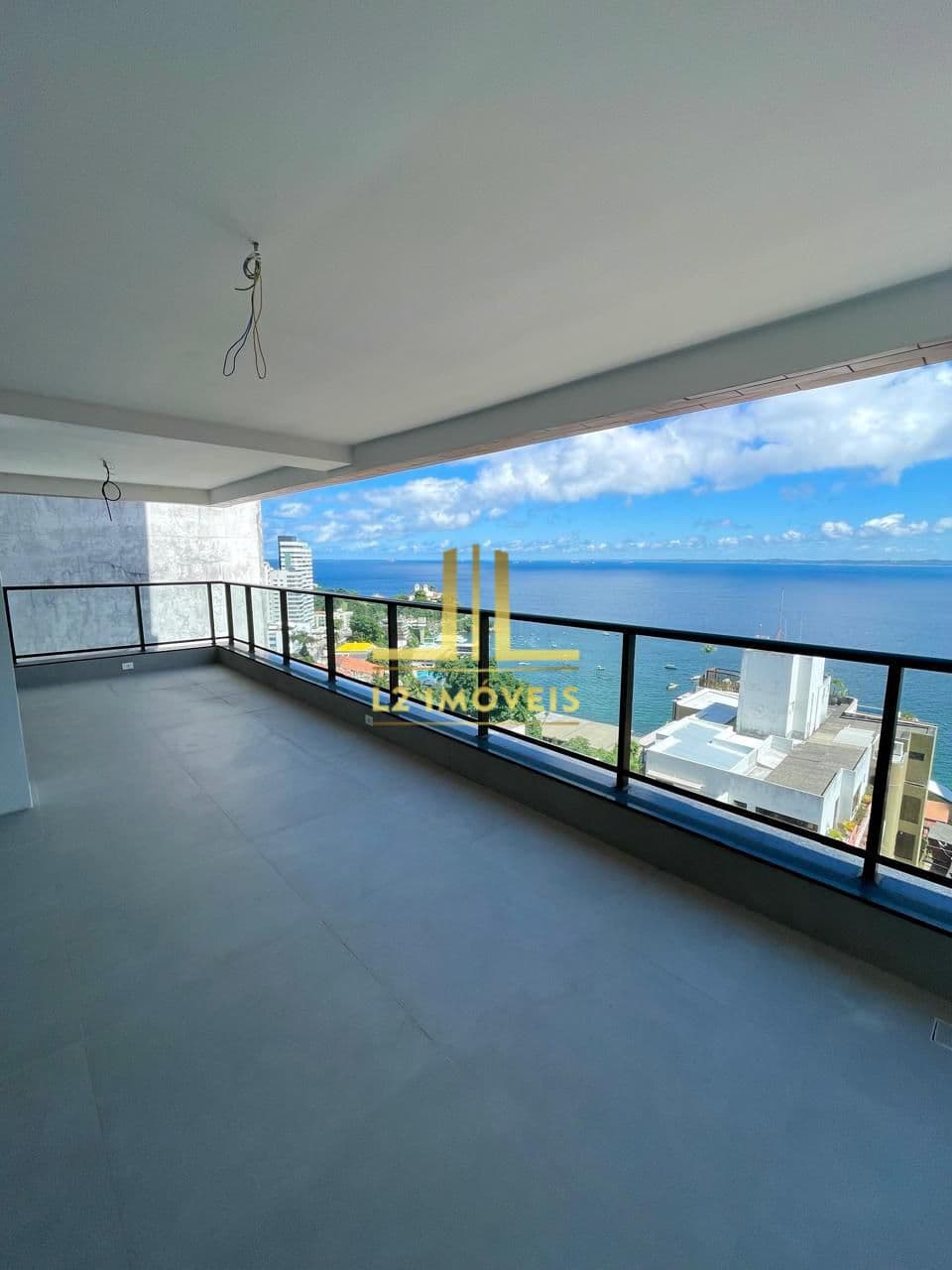 APARTAMENTO ALTO PADRÃO - 3 SUÍTES - 155M² - VISTA MAR - 02 VAGAS - BARRA