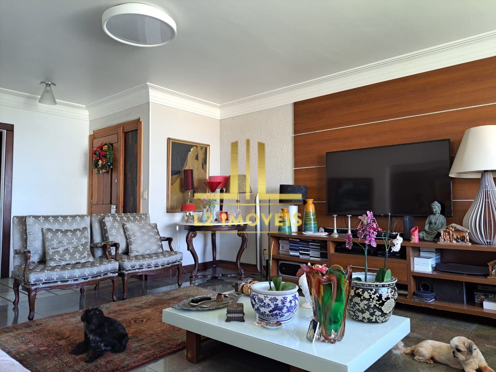 APARTAMENTO ALTO PADRÃO - 4 QUARTOS SENDO 2 SUÍTES - NASCENTE - PITUBA