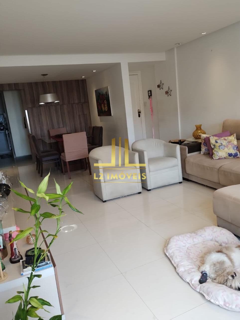 APARTAMENTO -3 QUARTOS SENDO 1 SUÍTE - COSTA AZUL