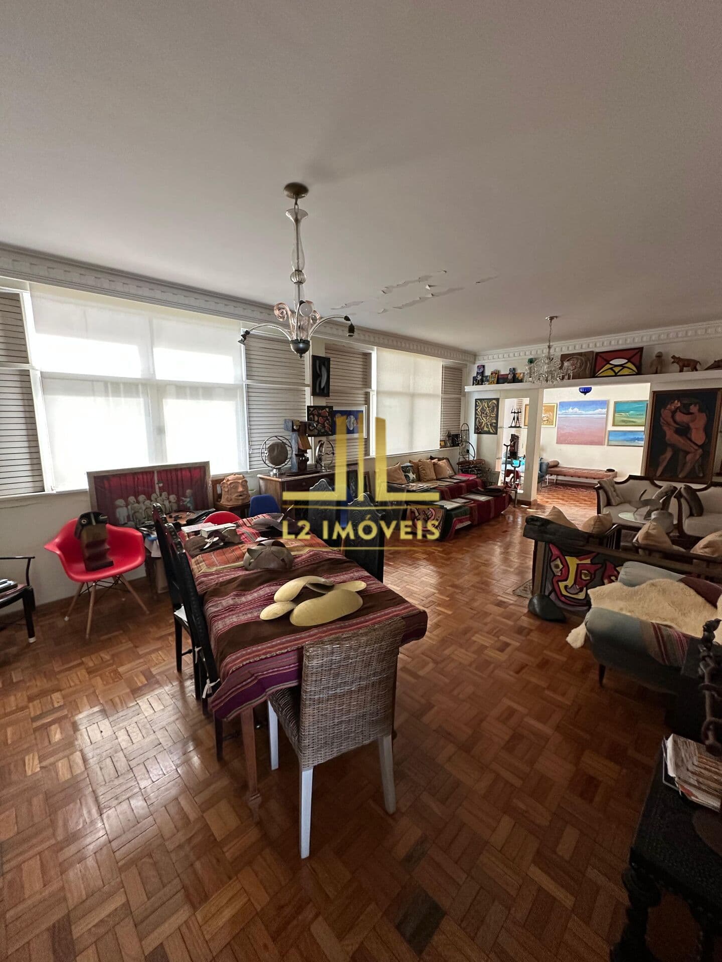 APARTAMENTO ALTO PADRÃO - 4 QUARTOS SENDO 1 SUÍTE - VISTA MAR - CORREDOR DA VITÓRIA
