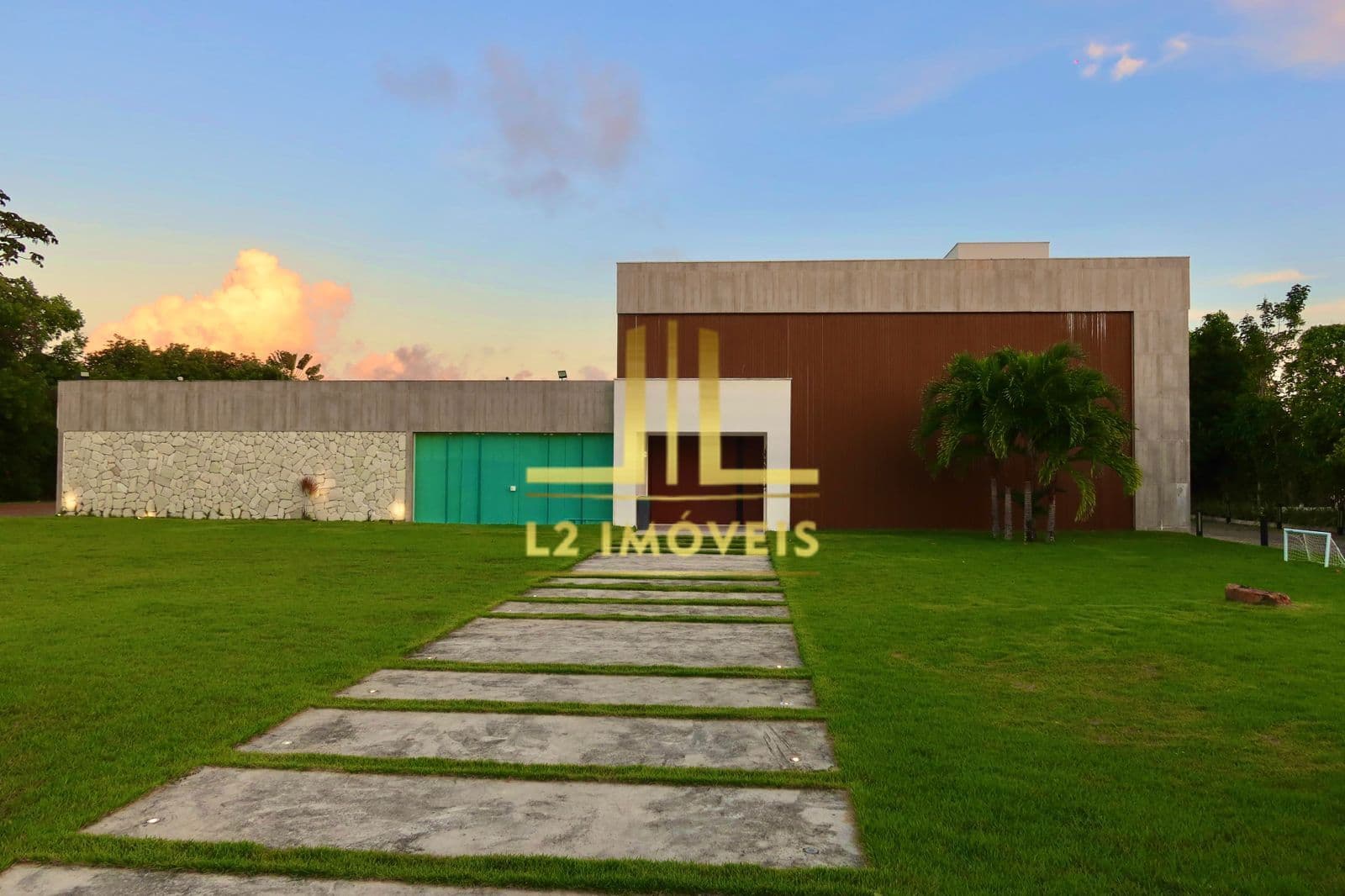 MANSÃO - 7 SUÍTES - 1.200M² - ALTO LUXO - LAURO DE FREITAS