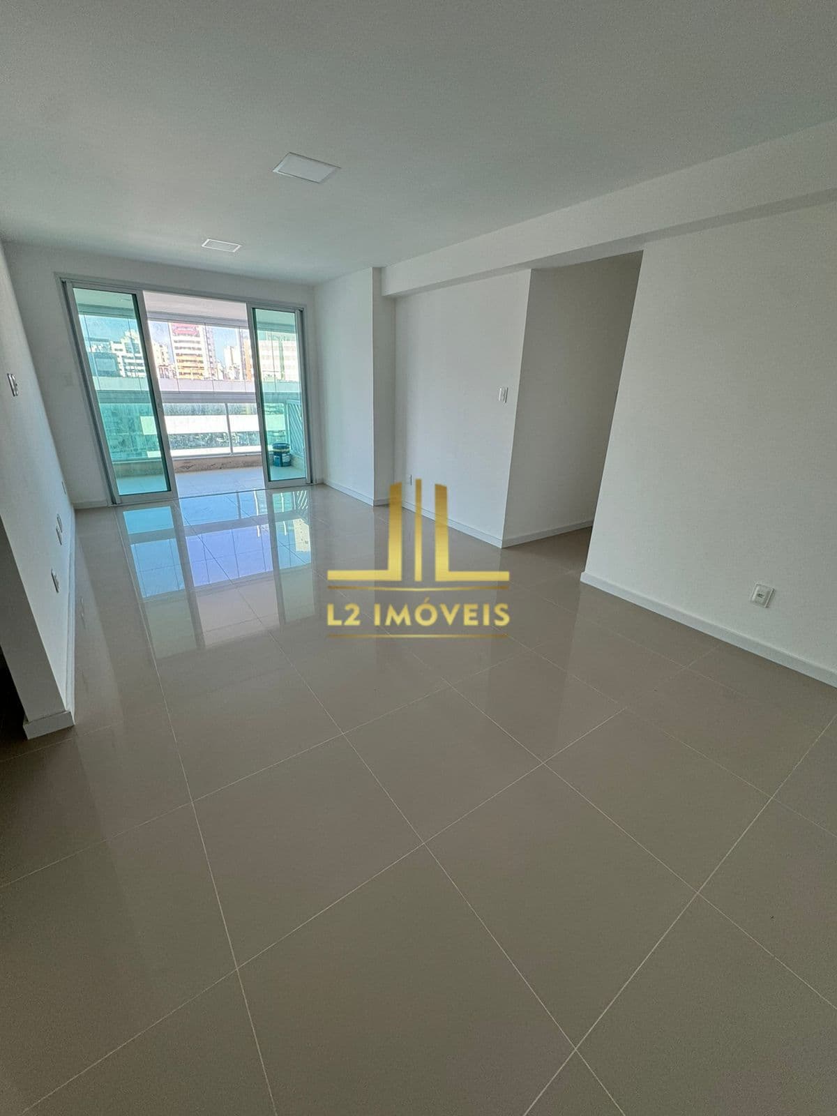 APARTAMENTO ALTO PADRÃO - 3 SUÍTES - PITUBA