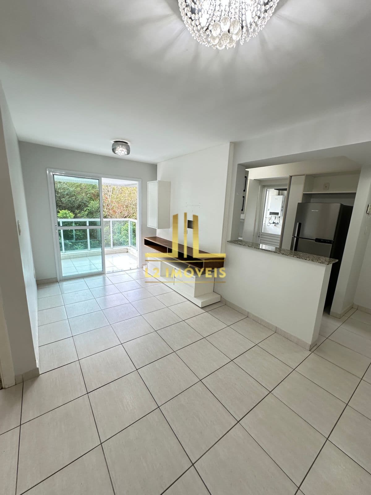 APARTAMENTO - 2/4 COM SUÍTE REVERSÍVEL PARA 3/4 - 80M² - ANDAR ALTO - ALPHAVILLE