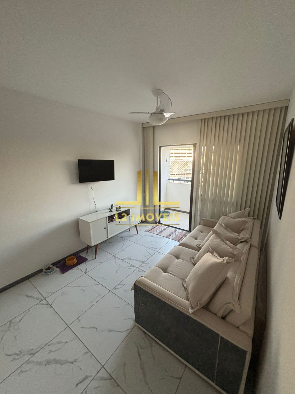APARTAMENTO - 1/4 E SALA - 43M² - NASCENTE - VISTA LIVRE - STIEP