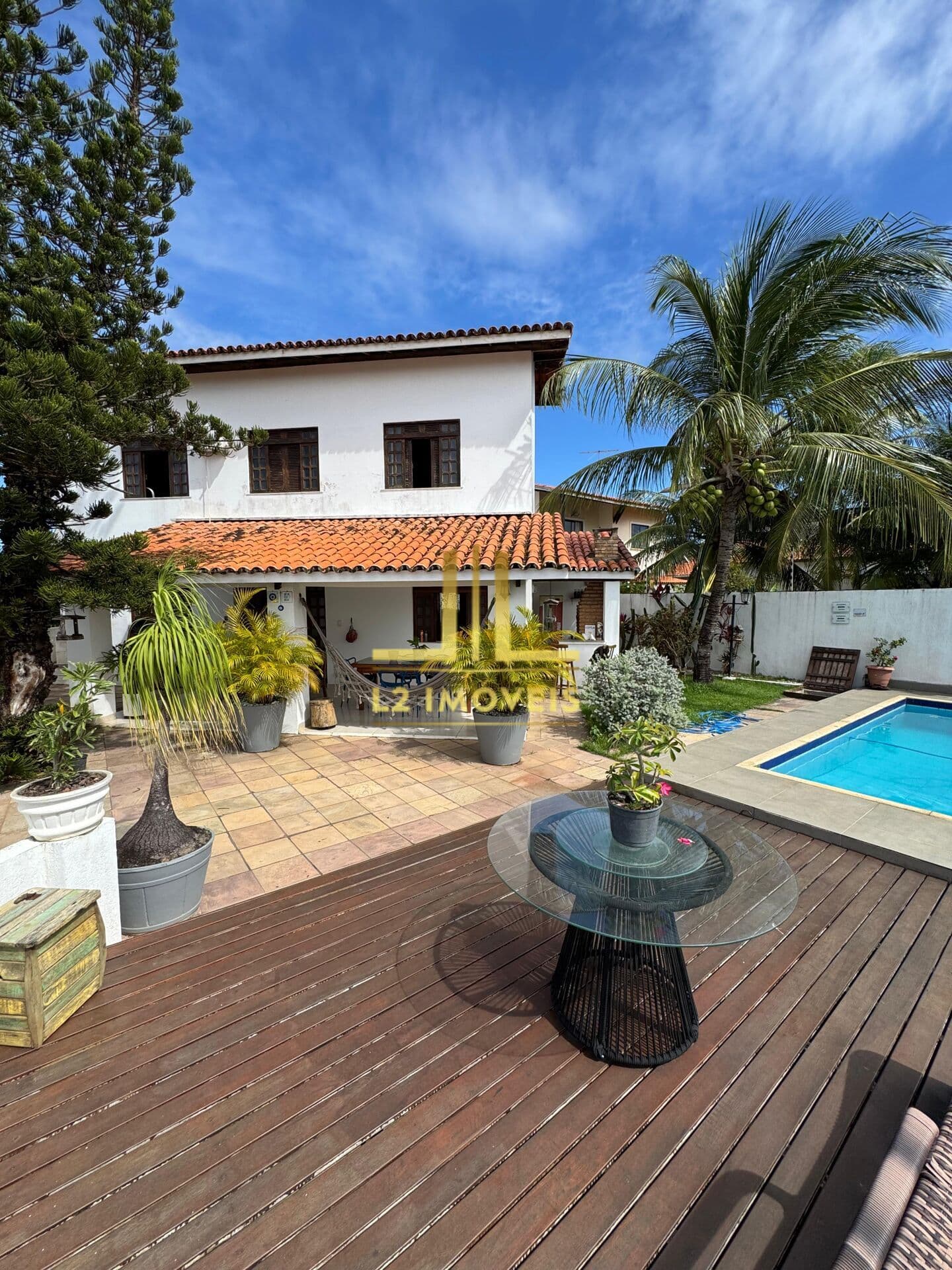 CASA - 5 QUARTOS SENDO 2 SUÍTES - VILAS DO ATLANTICO