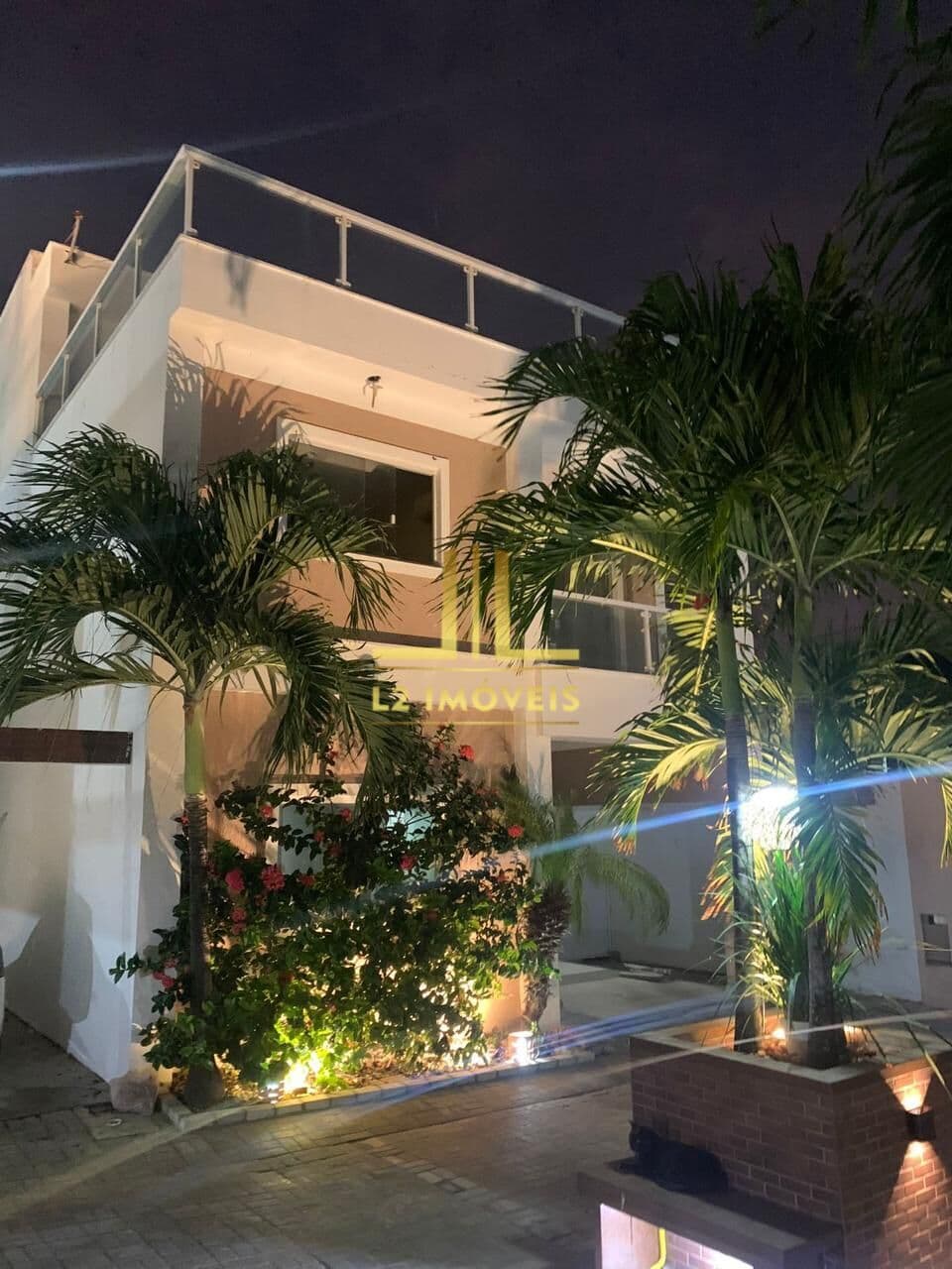 CASA TRIPLEX - 5/4 SENDO 4 SUÍTES - 213M² - 03 VAGAS - PRAIA DO FLAMENGO