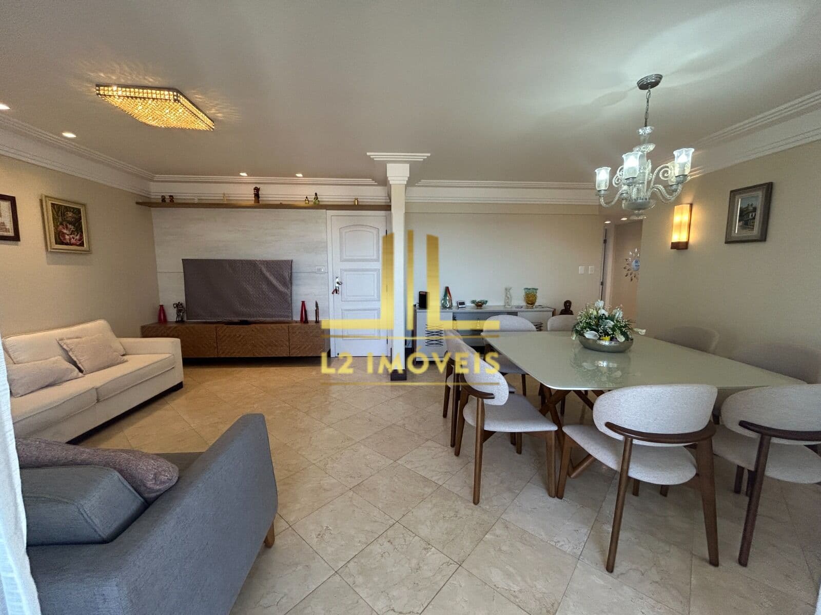 APARTAMENTO - 4/4 SENDO 1 SUÍTE - 175M² - VISTA MAR - PITUBA