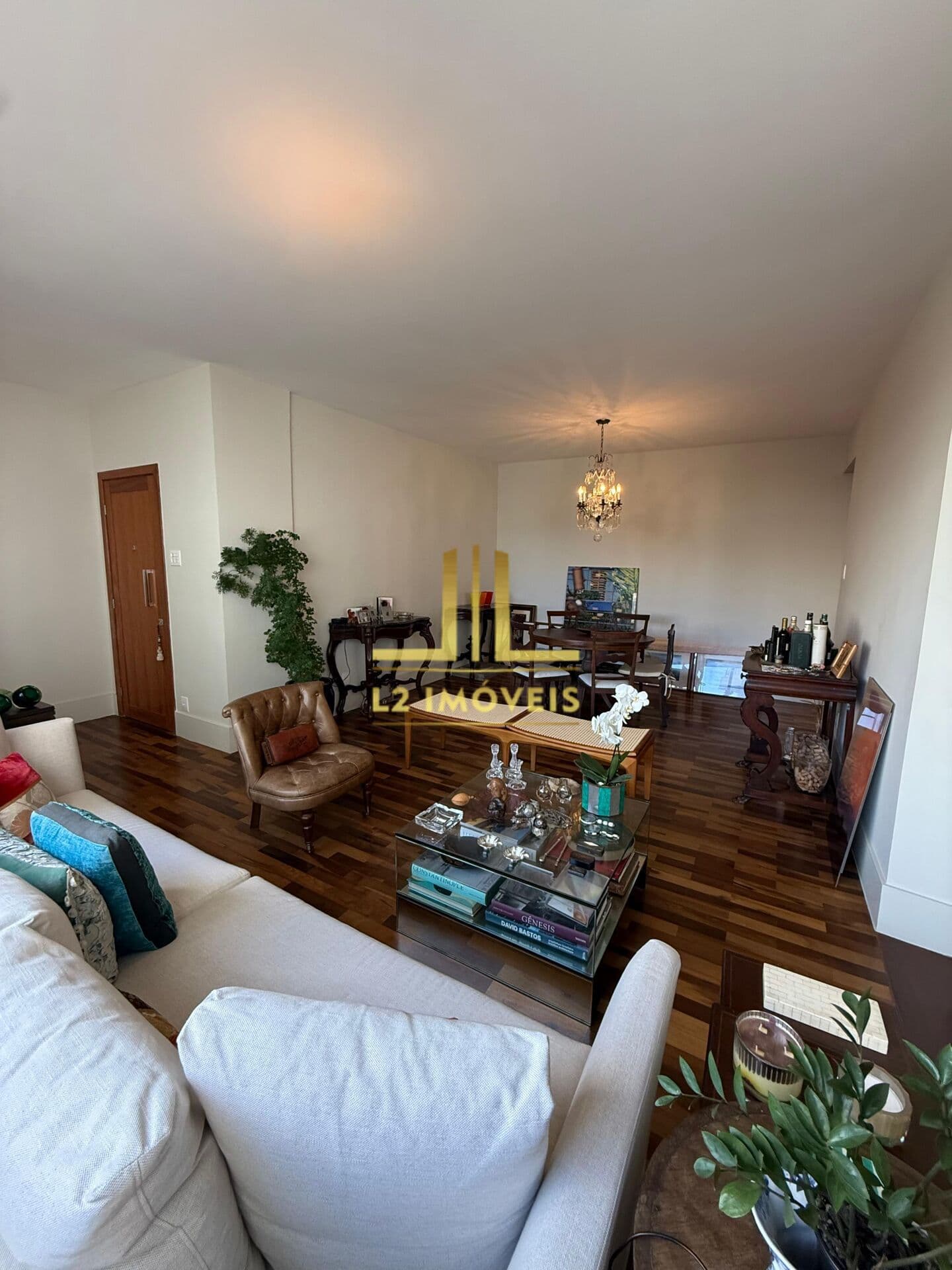 APARTAMENTO ALTO PADRÃO - 3 QUARTOS SENDO 1 SUÍTE - NASCENTE - BARRA