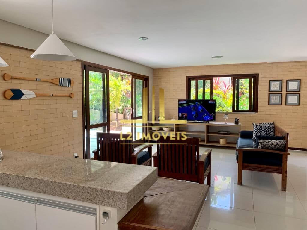 CASA EM CONDOMÍNIO - 4 QUARTOS COM 3 SUÍTES - PRAIA DO FORTE