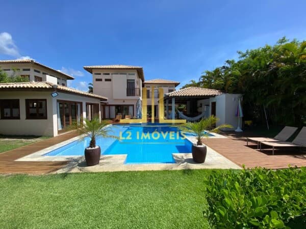 CASA LUXUOSA - 4 SUÍTES - PORTEIRA FECHADA - MATA DE SÃO JOÃO
