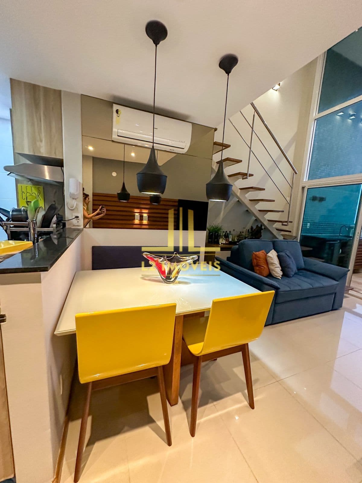 APARTAMENTO LOFT LUXUOSO - 1 SUÍTE - PATAMARES